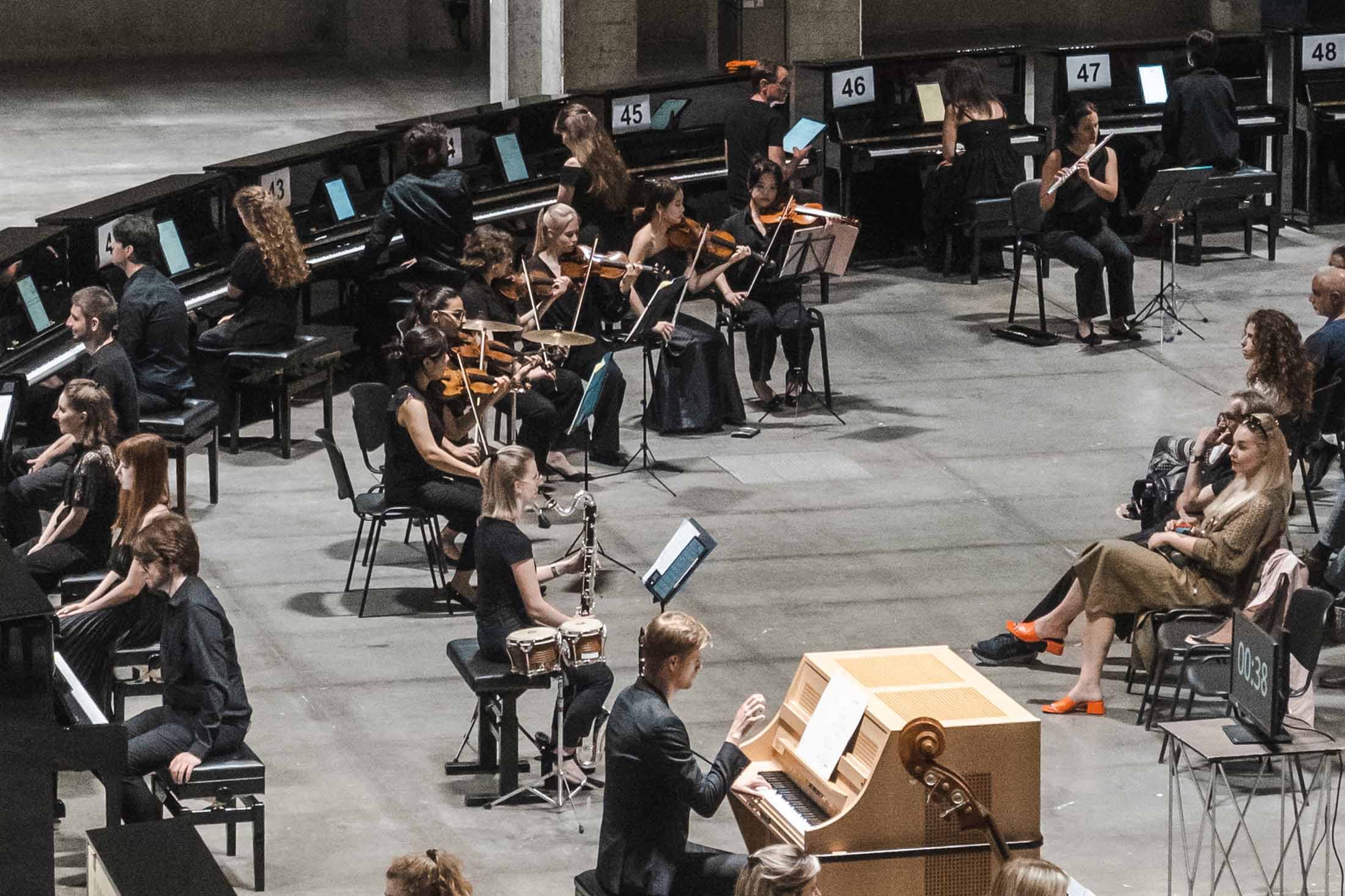 11.000 Saiten vom Klangforum Wien