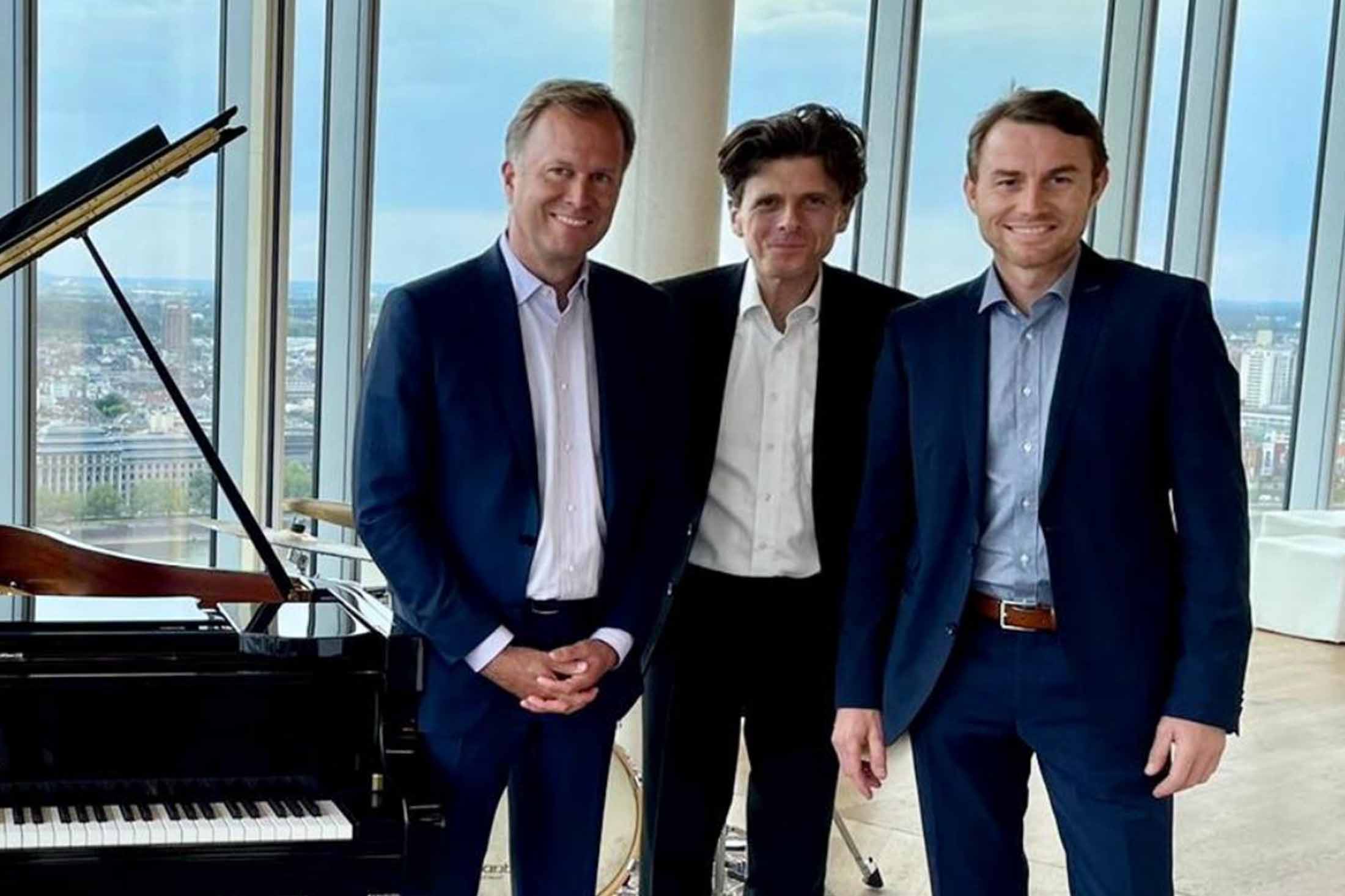 TiloBunniesTrio Tilo Bunnies Trio